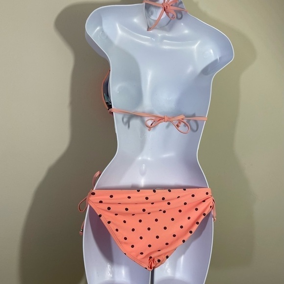 Hot water junior sz. bikini top is small  bottom is lg melon with gray dots - Picture 10 of 12